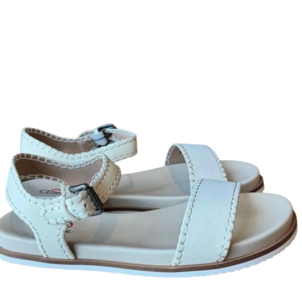 MIA Sofee Bon Bursue Cream Strappy Sandals Size 8 Women's NIB